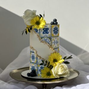 Formation Layer Cake & Cricut